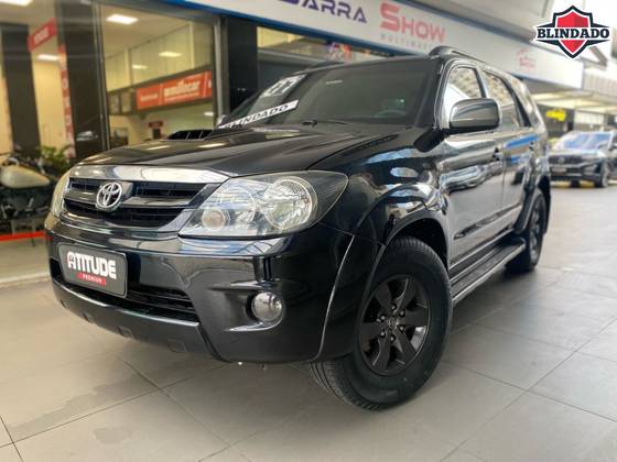 TOYOTA HILUX SW4 3.0 SRV 4X4 16V TURBO INTERCOOLER DIESEL 4P AUTOMÁTICO